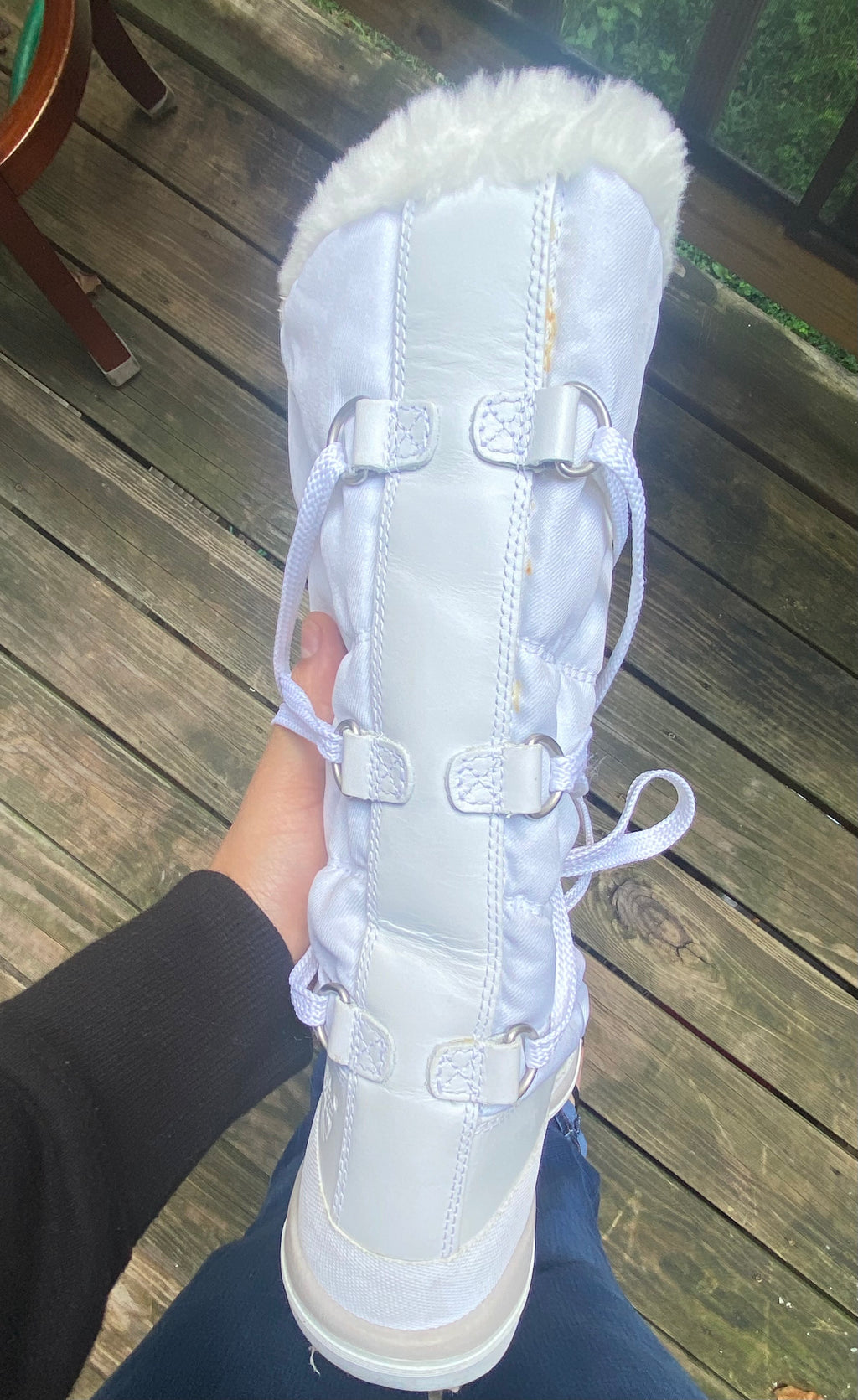 Y2K Timberland Fuzzy White Snow Boots | Size 6